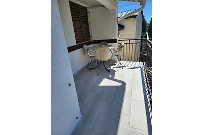 Ferienwohnung mit Klimaanlage und Balkon