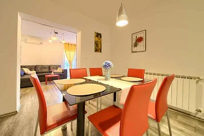 Ferienwohnung mit Balkon und Klimaanlage