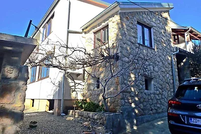 Ferienwohnung mit Balkon und Klimaanlage