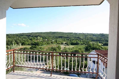 Ferienwohnung mit Klimaanlage und Balkon