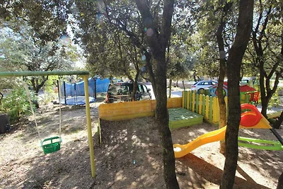 Ferienwohnung mit Klimaanlage und Garten
