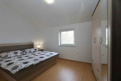 Ferienwohnung mit Klimaanlage und Balkon