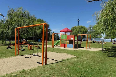 Ferienwohnung mit Kinderschaukel und