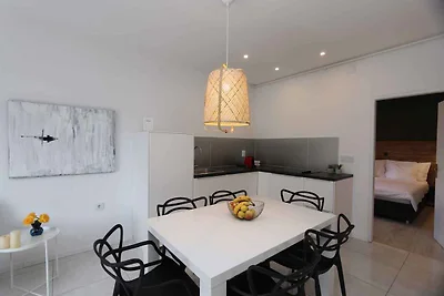 Ferienwohnung mit Klimaanlage und nur 220 m v