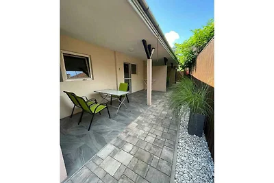 Studio in Wassernähe mit Klimaanlage, WLAN un