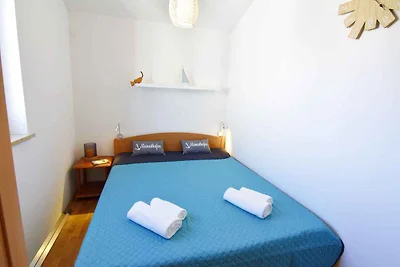 Ferienwohnung mit Klimaanlage und Balkon