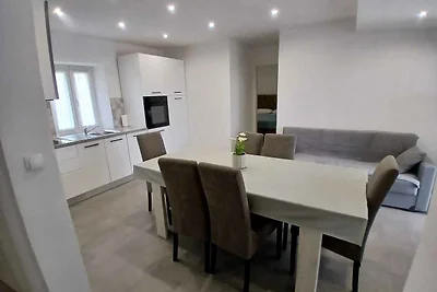 Gemütliche Unterkunft SLAVKO in Sukošan