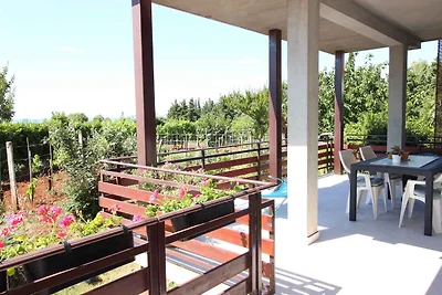 Ferienwohnung mit Klimaanlage und Parkplatz