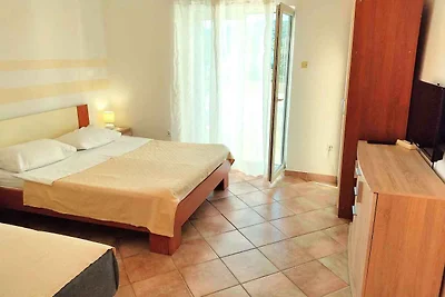 Ferienwohnung mit Meerblick 200 m vom Strand