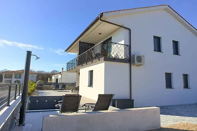 Ferienwohnung Mira Residence, 4 Personen