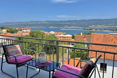 Ferienwohnung mit Balkon und Meerblick
