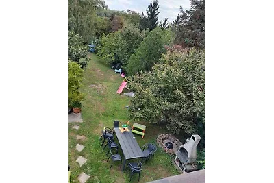 Ferienhaus mit grossem Garten, WLAN und