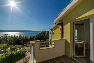 Ferienwohnung mit Pool und Meerblick