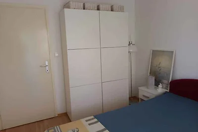 Ferienwohnung mit Terrasse und grossem Hof