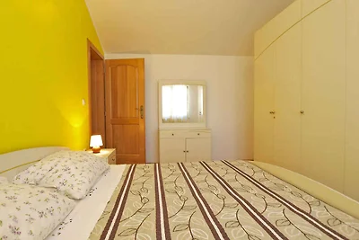 Ferienwohnung mit Klimaanlage und Terrasse