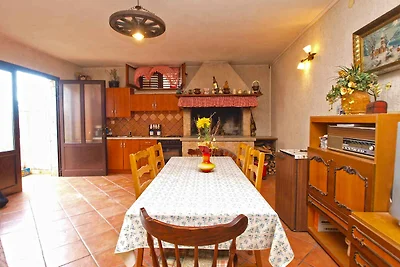 Ferienwohnung mit Klimaanlage und Balkon