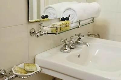 Ferienwohnung mit Aussenpool und WLAN