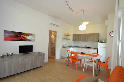Bungalow mit Garten und Klimaanlage