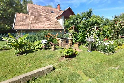 Ferienhaus mit WLAN und Kinderspielplatz