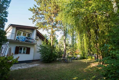 Ferienwohnung komplett renoviert, nur 110 m v