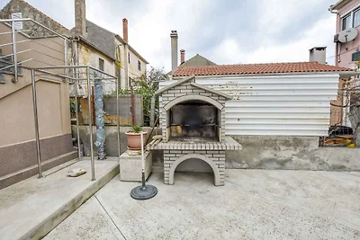 Komfortable Ferienwohnung Ornella mit Meerbli