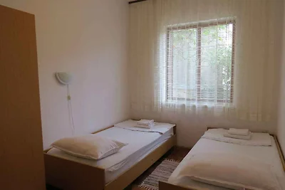 Gemütliche Ferienwohnung Ines in Novalja auf 