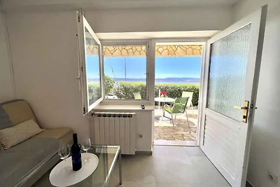 Studio mit Klimaanlage und Blick zum Meer