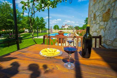 Ferienwohnung mit Klimaanlage und Pool