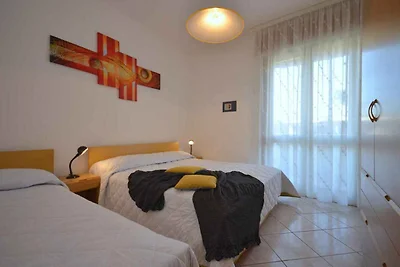 Ferienwohnung mit Klimaanlage und Balkon