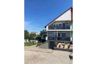 Ferienwohnung mit grossem Garten