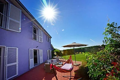 Ferienhaus mit Klimaanlage und Pool