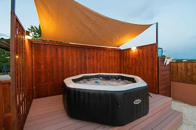 Ferienhaus mit Klimaanlage und Aussenpool