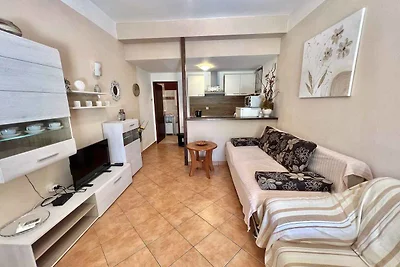 Ferienwohnung mit Terrasse und Klimaanlage