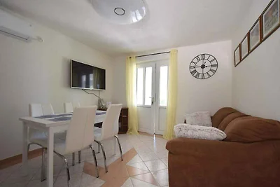 Ferienwohnung mit Terrasse und Klimaanlage
