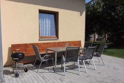 Ferienhaus mit Billard, Aussenpool, Garten un