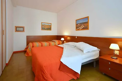 Ferienwohnung mit Klimaanlage und Balkon