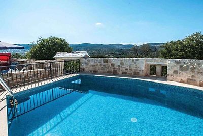 Ferienhaus mit Schwimmbad