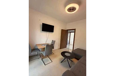 Ferienwohnung Apartment Nikola 3+1