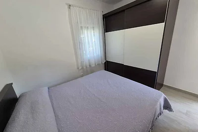 Ferienwohnung 100 m von Strand