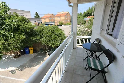 Ferienwohnung mit Klimaanlage und Balkon