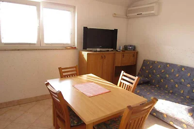 Ferienwohnung mit Balkon und Klimaanlage