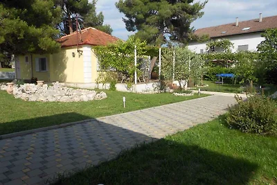 Ferienhaus 50 meter vom Meter mit grossem