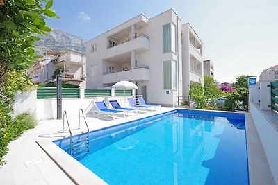 Studio mit Klimaanlage und Pool