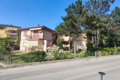 Ferienwohnung mit Blalkon und Klimaanlage