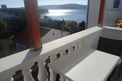 Gemütliches Studio mit Meerblick in Starigrad