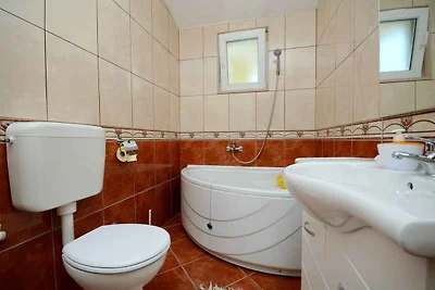 Ferienwohnung für 4 Personen mit Klimaanlage 