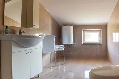 Ferienwohnung mit Terrasse und Klimaanlage