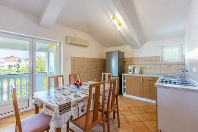 Ferienwohnung mit Balkon mit Meerblick