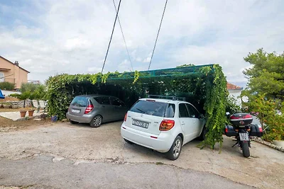Ferienwohnung mit Klimaanlage, Terrasse und M