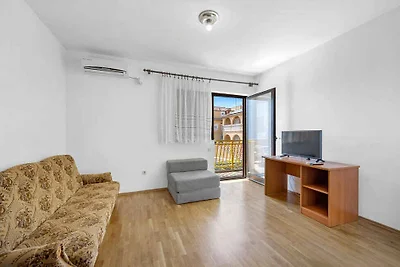 Ferienwohnung GORAN DADIĆ APP 1 (4+1)